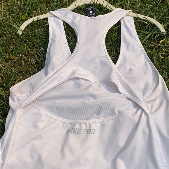 Nike open racer back tank - Picture 3 of 8